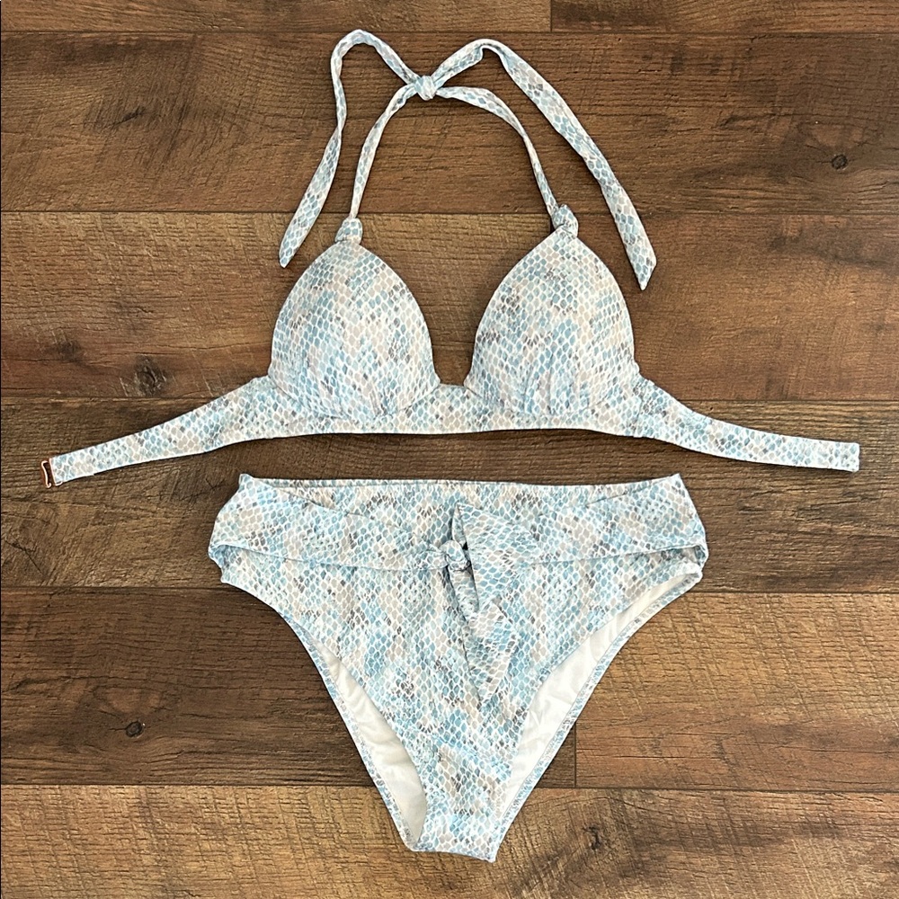 Shade & Shore Light Blue and White Snake-Print Bikini
